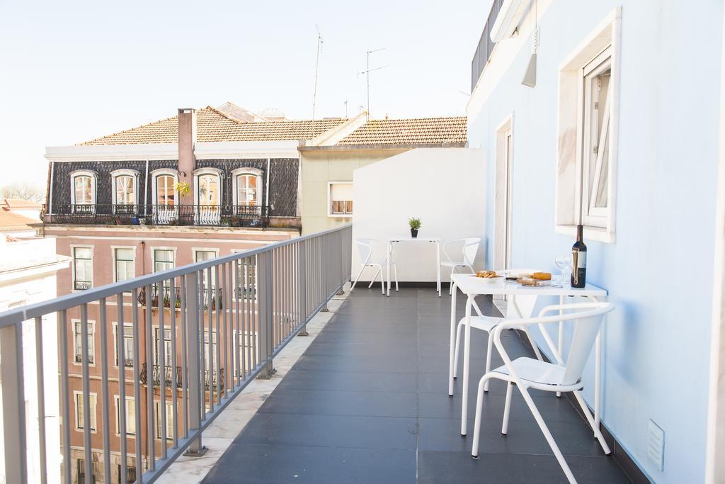 ליסבון Joivy Joyful 2Br Apt With Terrace Nearby Sao Bento Palace חדר תמונה
