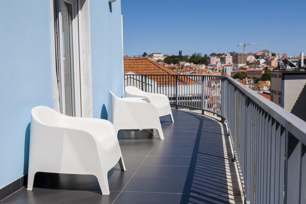 ליסבון Joivy Joyful 2Br Apt With Terrace Nearby Sao Bento Palace מראה חיצוני תמונה